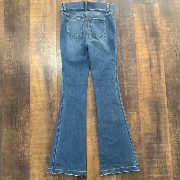 SPANX Women’s Vintage Indigo Flare Blue Pull On Jeans Size Small - Picture 6 of 9